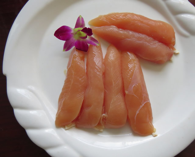 鸡小(xiǎo)胸
